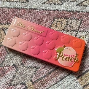 Too Faced Sweet Peach Eyeshadow Palette